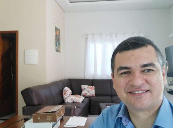 Deputado Sgt.Cadmiel pede ao Governo UTI para Acrelândia e contratação imediata de costureiras para fazerem máscaras para os profissionais de Saúde