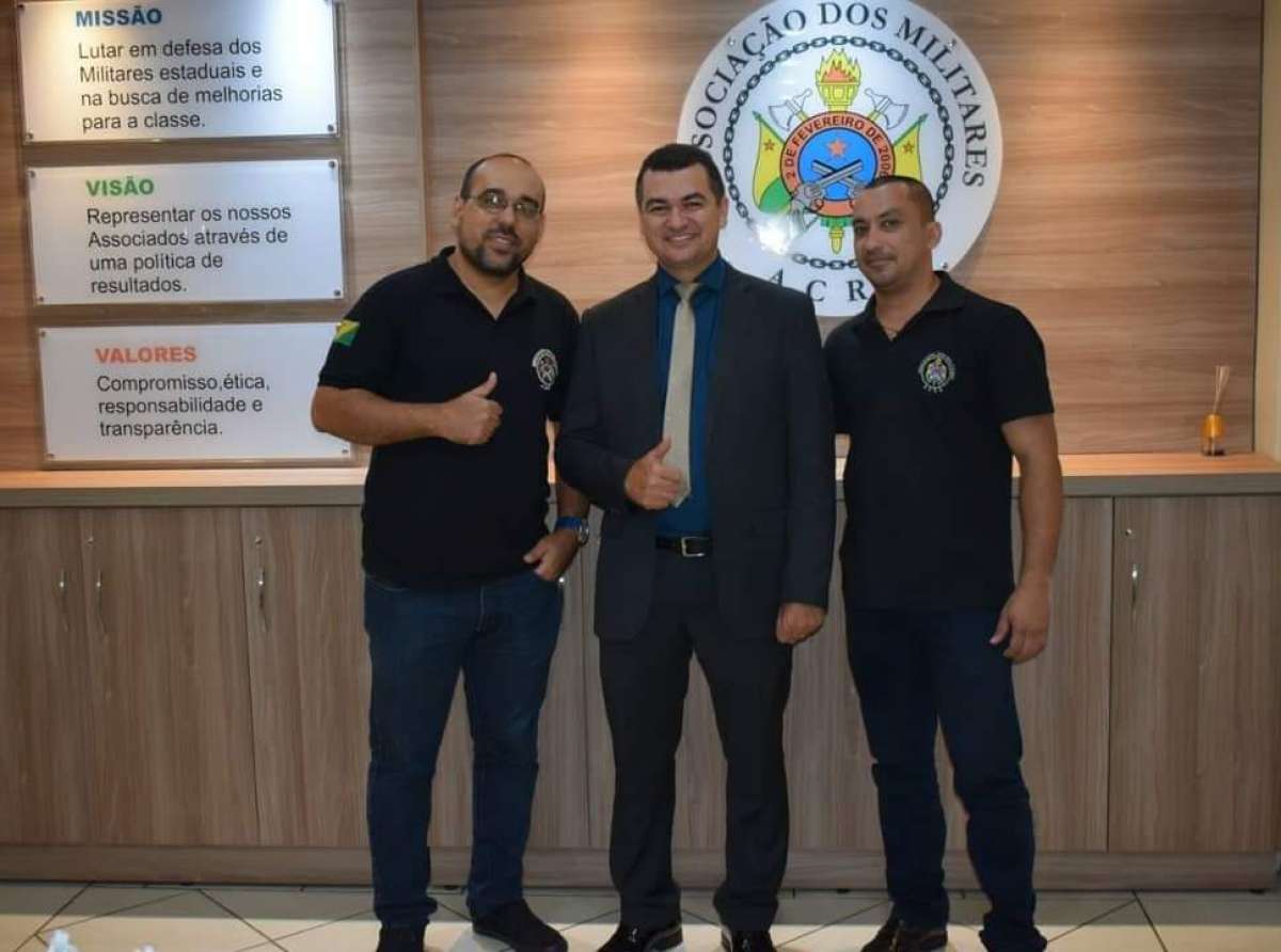 AME/ACRE divulga nota de apoio ao Governo sobre titulação dos militares