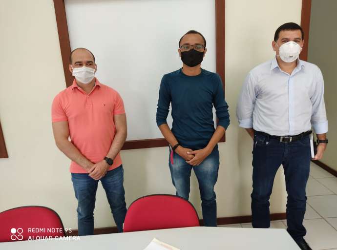 Ativista e deficiente renal Vanderli Ferreira é convidado por pacientes renais para participar de reunião com Presidente da Fundacre