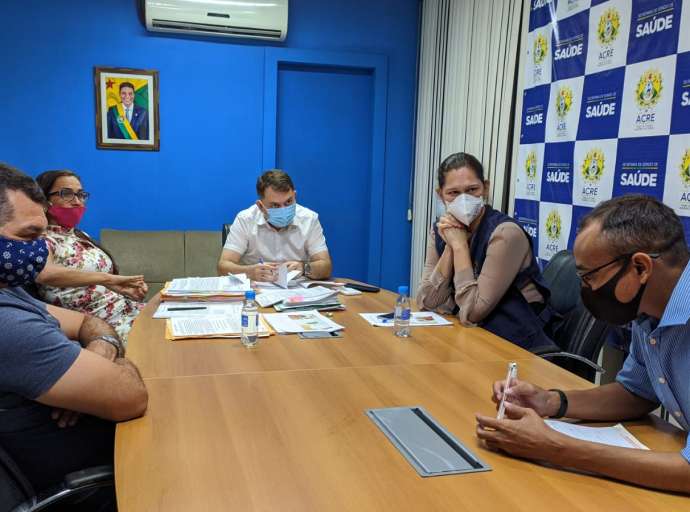 Ativista Vanderli Ferreira e deputado Cadmiel se reúnem com Secretário de Saúde para pedir melhorias para os pacientes renais crônicos