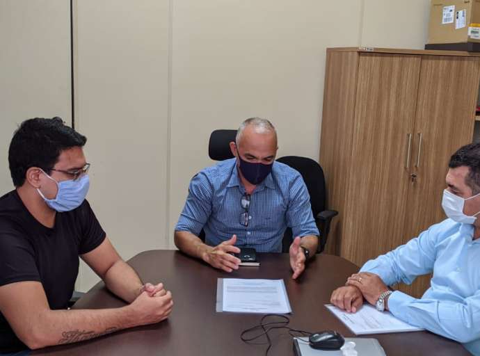 Deputado Cadmiel e Comissão do Cadastro de Reserva se reúnem com Secretário de Planejamento