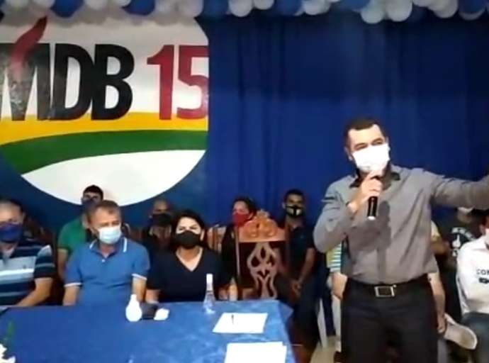 Em convenção do MDB que lançou Francimar Fernandes e Pelé Campos candidatos, Cadmiel diz que 'Feijó precisa de prefeito que trabalhe'