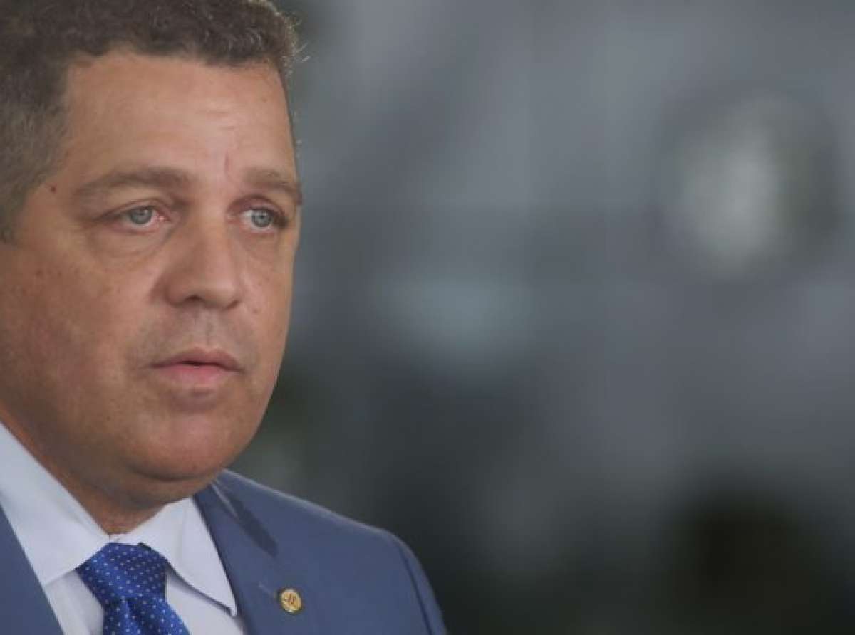 Rocha chama governo Gladson de ‘rasteiro’ e ‘cópia pirata’ do PT