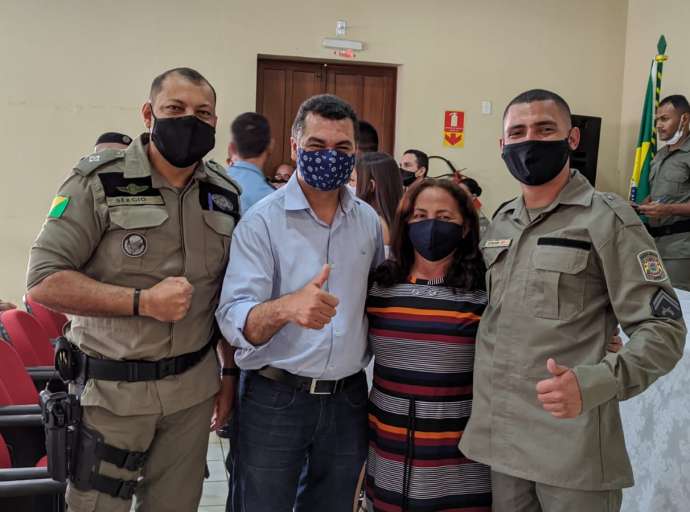 Deputado Sargento Cadmiel participa de formatura de promoção de cabos em Brasiléia