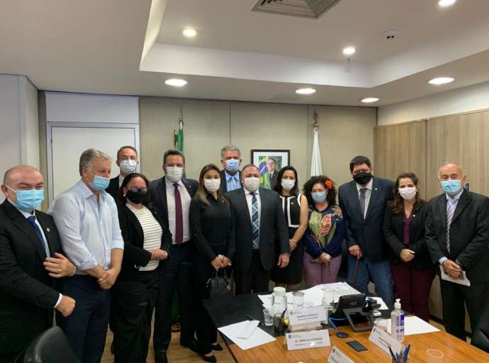 Bancadas acreana garante duas aeronaves para transporte de pacientes graves