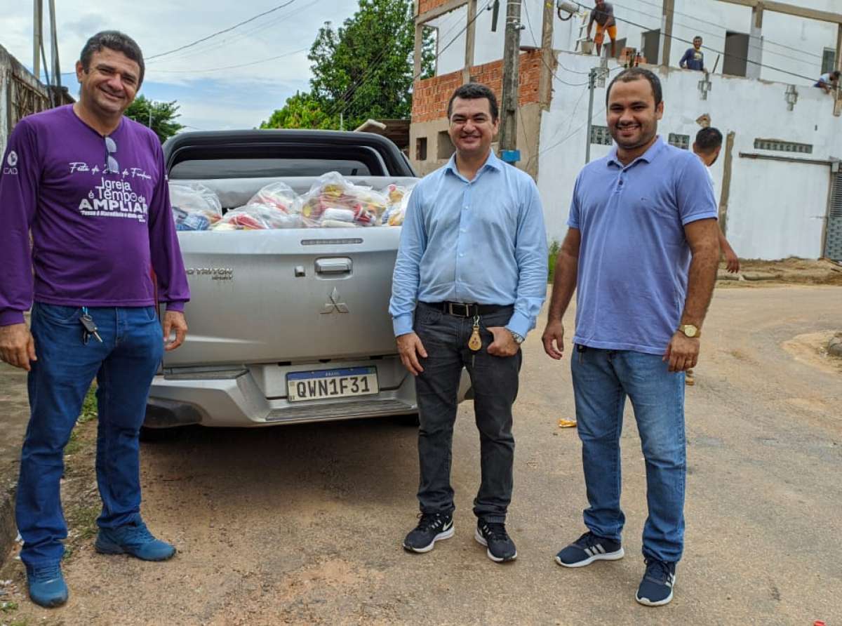 Cadmiel envia ajuda humanitária para famílias atingidas pela alagação em Feijó e Tarauacá