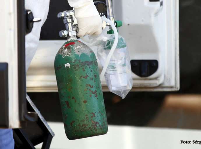 Após Sesacre negar falta de oxigênio em hospital, médicos mostram print: “verdade”