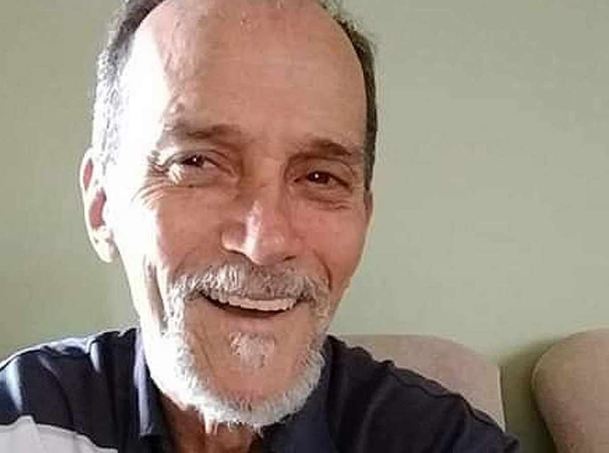 "Velho Tam" agradece a Deus por tomar segunda dose da vacina contra a Covid-19