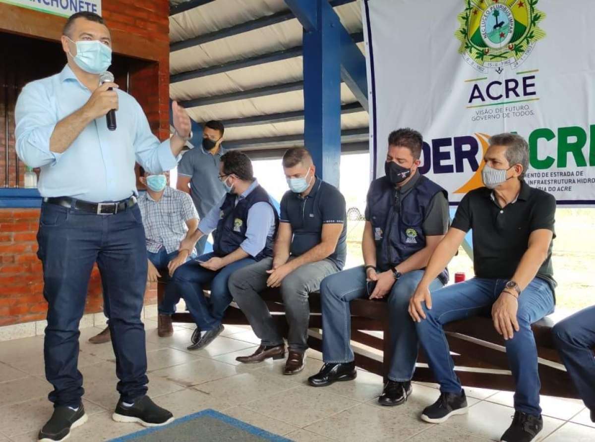Deputado Sargento Cadmiel agradece governador por autorizar reforma da pista do Aeródromo de Feijó
