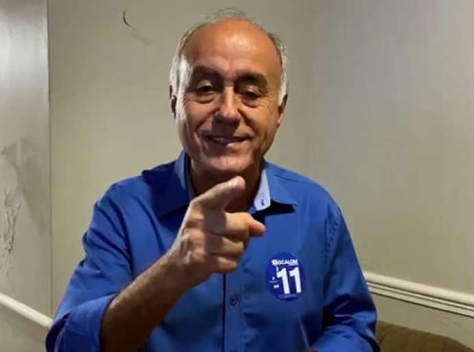 No Dia do Gari, Bocalom parabeniza categoria nas redes sociais e os chama de "meus queridos"