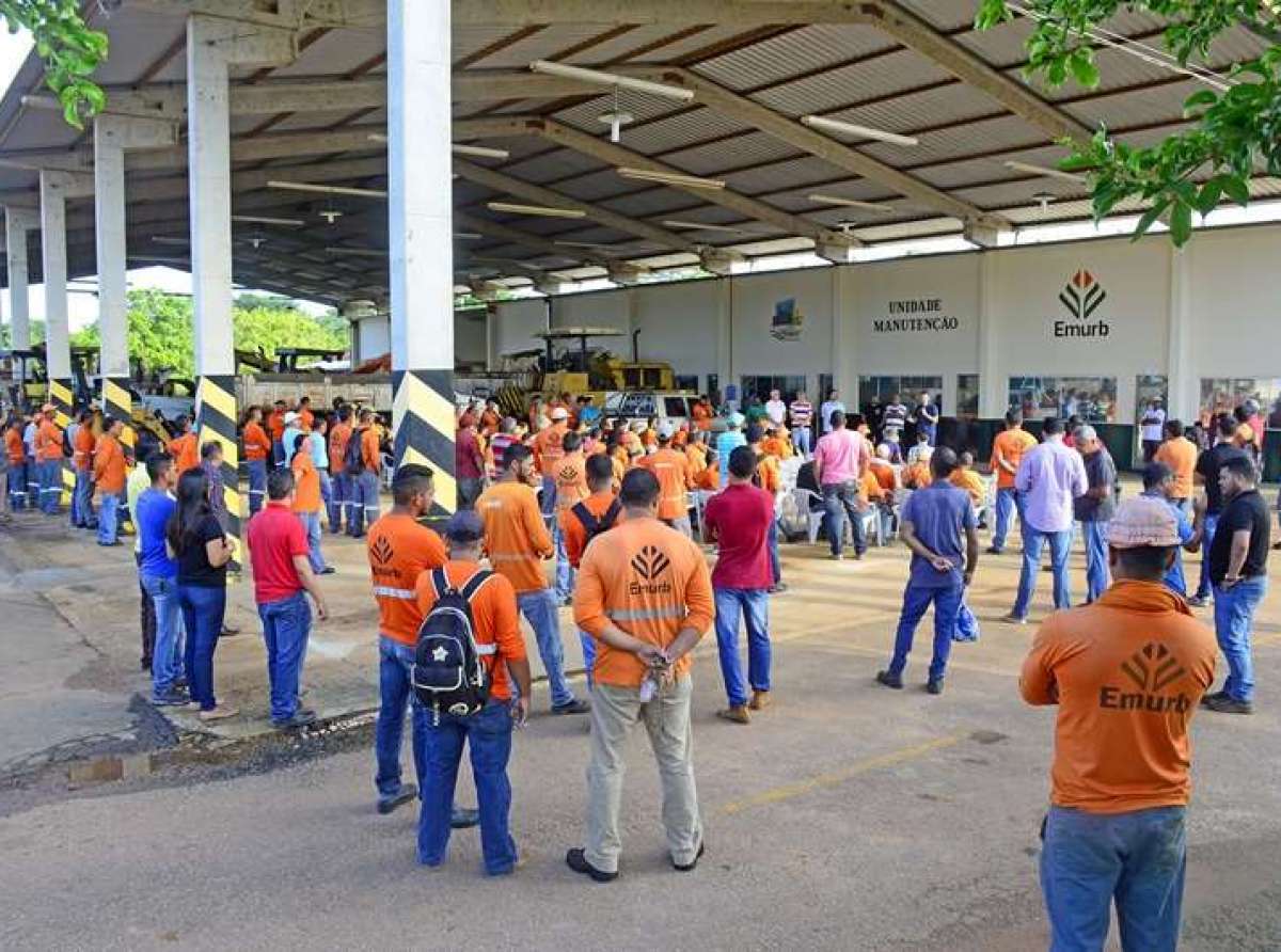 Emurb abre processo seletivo com 288 vagas para nível médio e fundamental