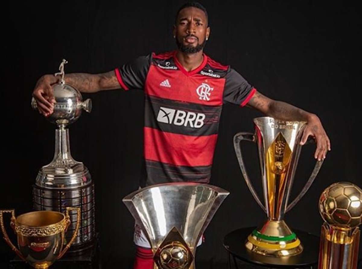 Gerson recebe nova oferta, Flamengo dá sinal verde, e venda ao Olympique fica por detalhes