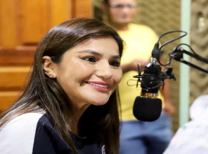 Em entrevista na Difusora de Tarauacá, Jéssica Sales reafirma pré-candidatura ao Senado