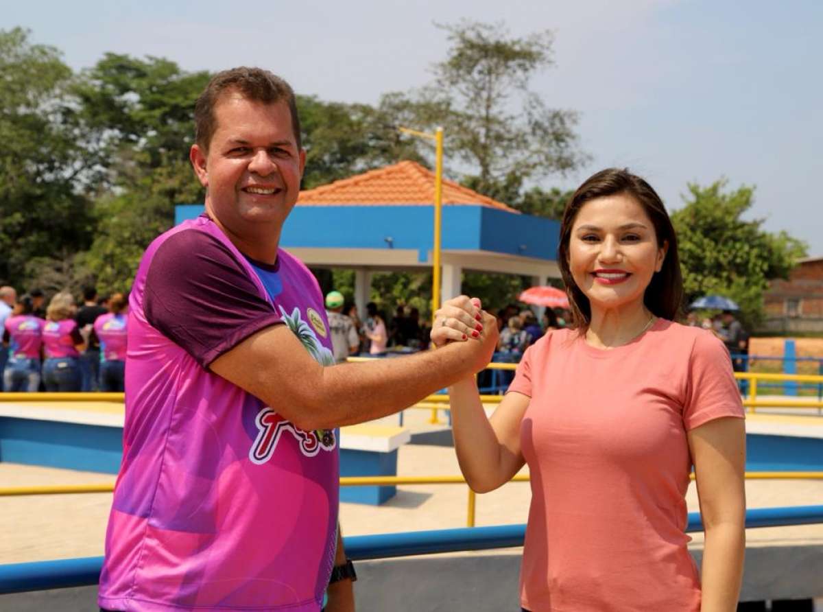 Jéssica Sales participa do Festival do Açaí e presenteia população com Orla Municipal