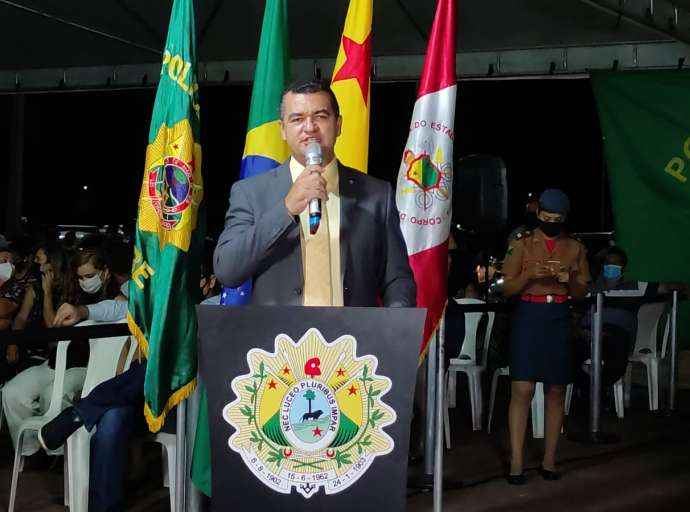 Em solenidade de Oficiais e Praças, Cadmiel pede a Gladson que mande Casa Civil destravar seus anteprojetos que beneficiam militares 