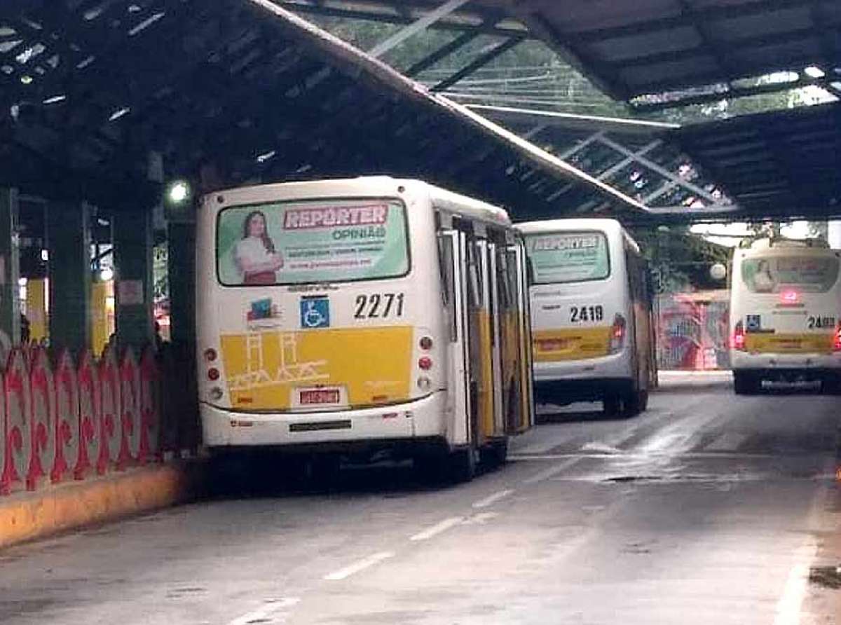 Ônibus voltam a circular em Rio Branco após dois dias de greve dos trabalhadores