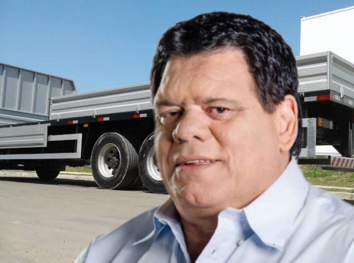 Velho Lobo garante compra de caminhão para carga seca ao município do Bujari