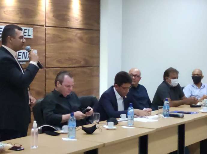 Deputado Sargento Cadmiel comemora leis que incentivam geração de empregos e renda