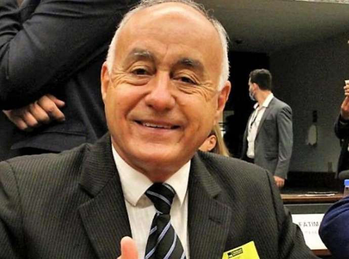 Em um ano, Bocalom cumpriu apenas uma das 49 promessas de campanha