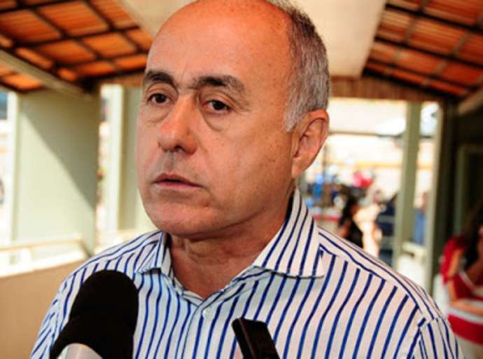 Por causa da gripe e covid, Bocalom suspende férias e determina que servidores da Saúde voltem 100% ao trabalho