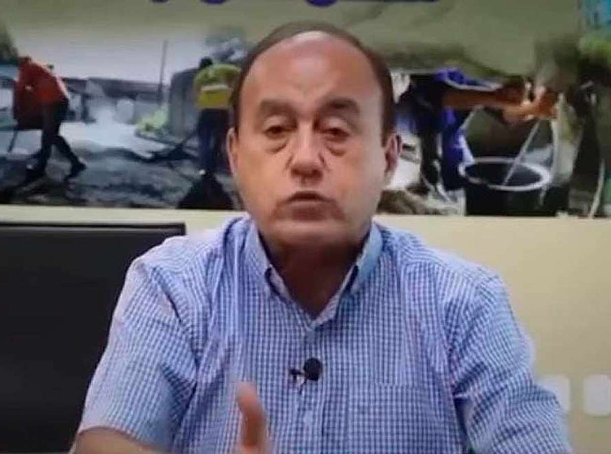 Alegre, de alto astral e com cabelo pintado, Bocalom anuncia pagamento de servidores municipais nesta terça-feira