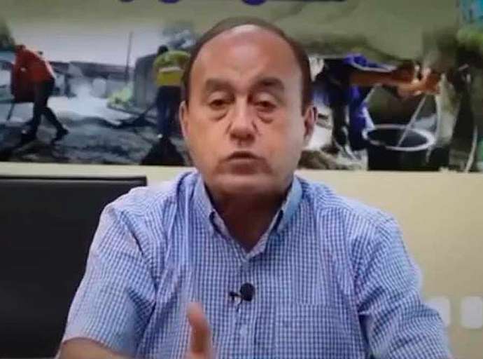 Alegre, de alto astral e com cabelo pintado, Bocalom anuncia pagamento de servidores municipais nesta terça-feira