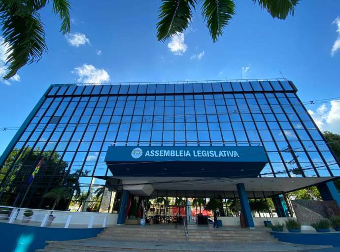 Passaporte da vacina será cobrado na Aleac a partir desta terça-feira