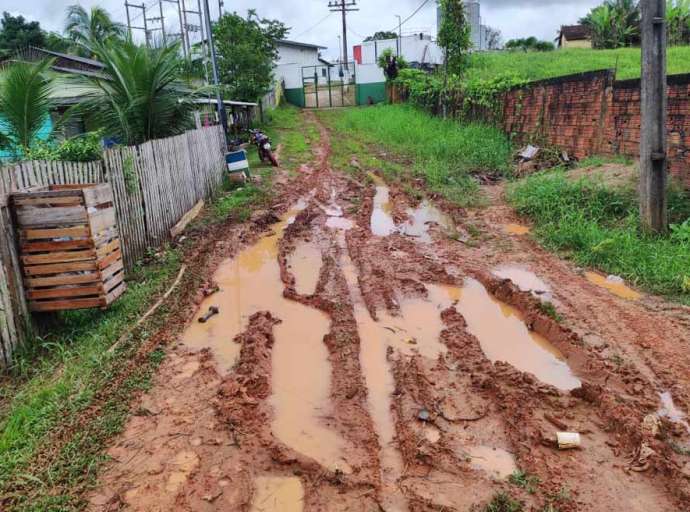 Moradores de Porto Walter pedem socorro e denunciam abandono por parte do poder público municipal