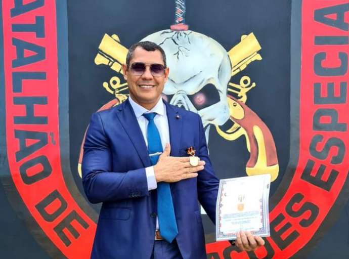 Coronel Ulysses Araújo é homenageado e condecorado pelo Bope de Rondônia por combater o crime e defender a sociedade acreana   