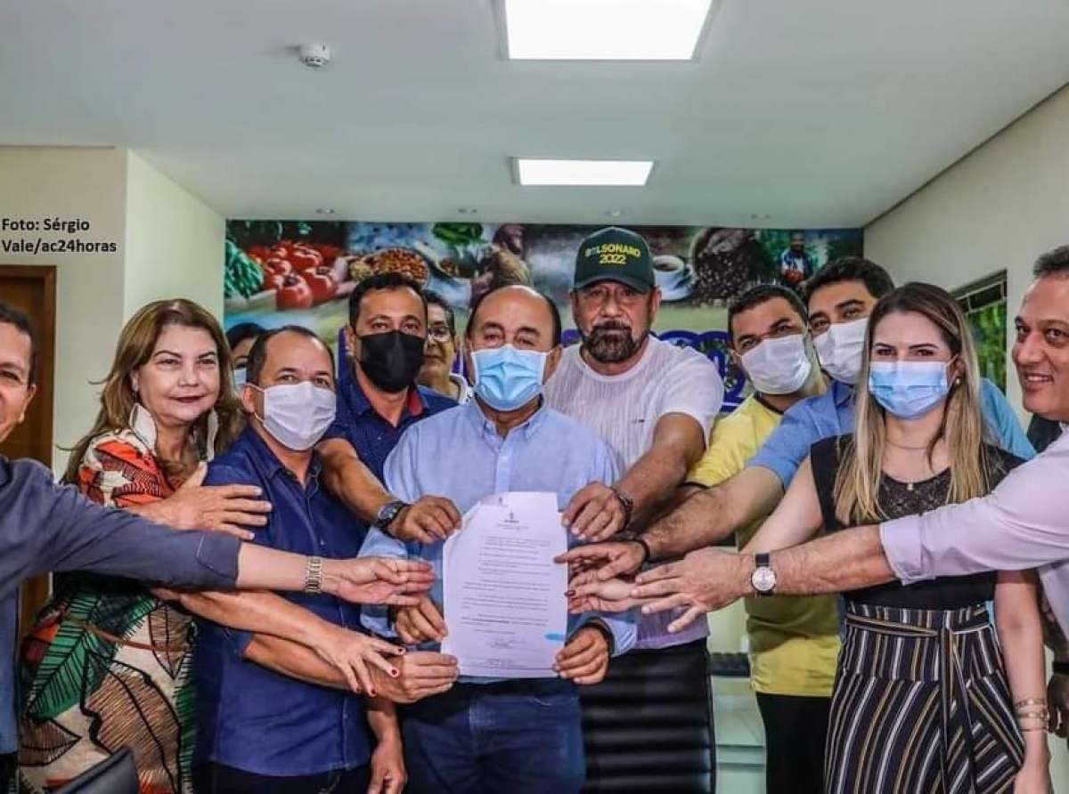 Após conceder o maior reajuste da história de Rio Branco, Bocalom realiza grande festa exclusiva aos servidores municipais pelo Dia do Trabalhador