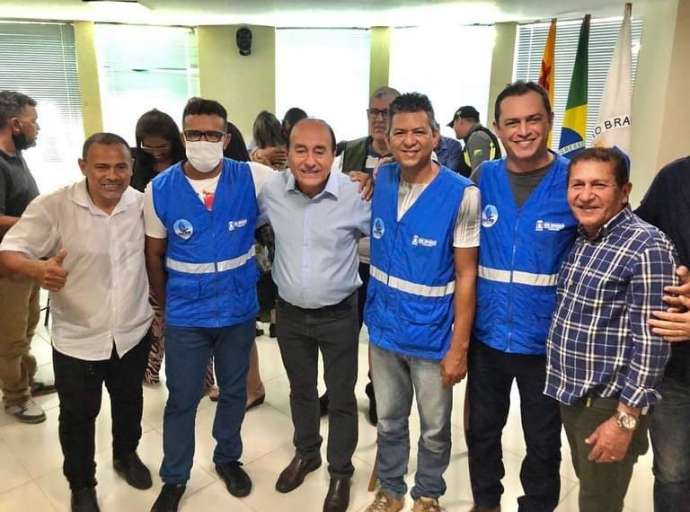'Não tem mais desculpas de algum servidor dizer que ganha mal' diz Bocalom, ao sancionar maior aumento de todos os tempos aos servidores públicos municipais