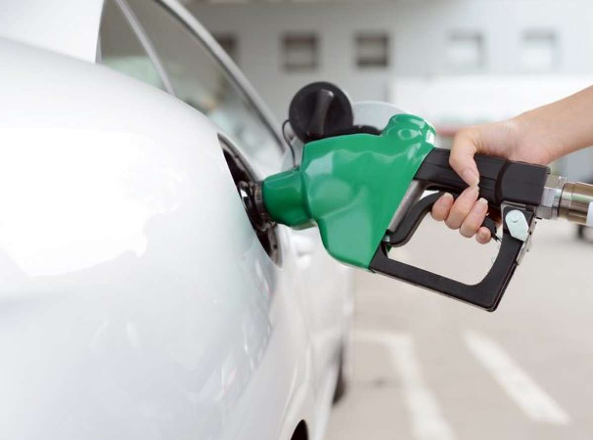 Arrecadação de ICMS sobre petróleo e combustível bate recorde no início de 2022