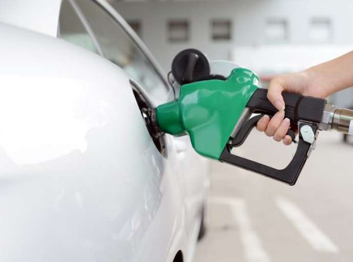 Arrecadação de ICMS sobre petróleo e combustível bate recorde no início de 2022