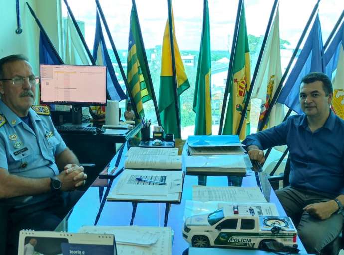Deputado Sargento Cadmiel articula companhia da PM independente e efetivo maior para Feijó 