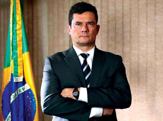 Moro detona Folha de S.Paulo: “Coerente para a Folha é Lula livre e a corrupção a gente vê depois”