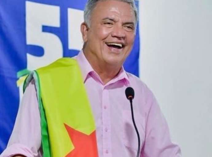 Gigantesco patrimônio de Petecão triplicou durante mandato, diz colunista