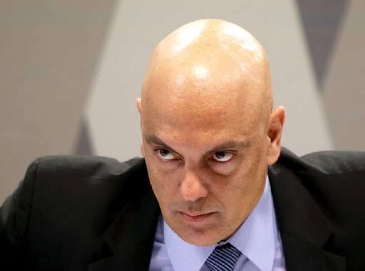 Moraes rejeita pedido do PL e condena partido a multa de R$ 22,9 milhões