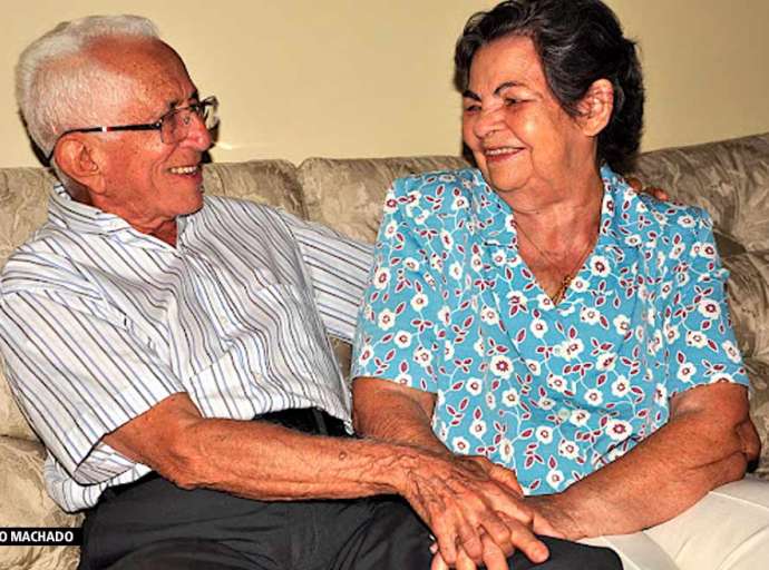Deputado emedebista Tanízio Sá lamenta morte de ex-primeira dama e esposa de Nabor Júnior, dona Darcy Rocha
