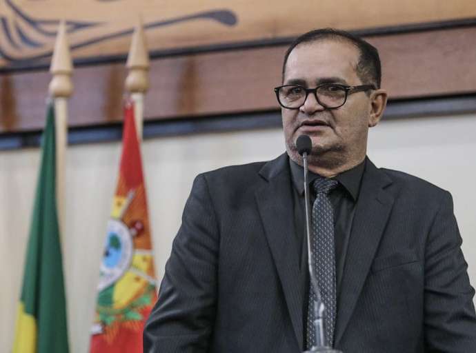Tanízio Sá pede construção de armazém para estoque de produtos agrícolas em Sena Madureira