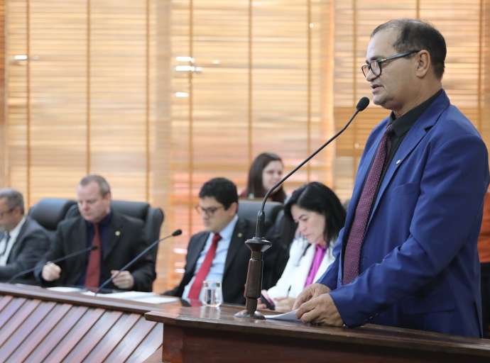Tanizio Sá solicita audiência pública para debater a reconstrução da BR-364