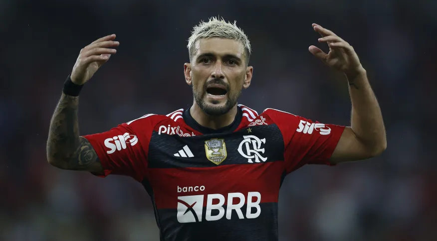 Flamengo se vinga e vence Fluminense; Mengão está nas quartas de final da Copa do Brasil