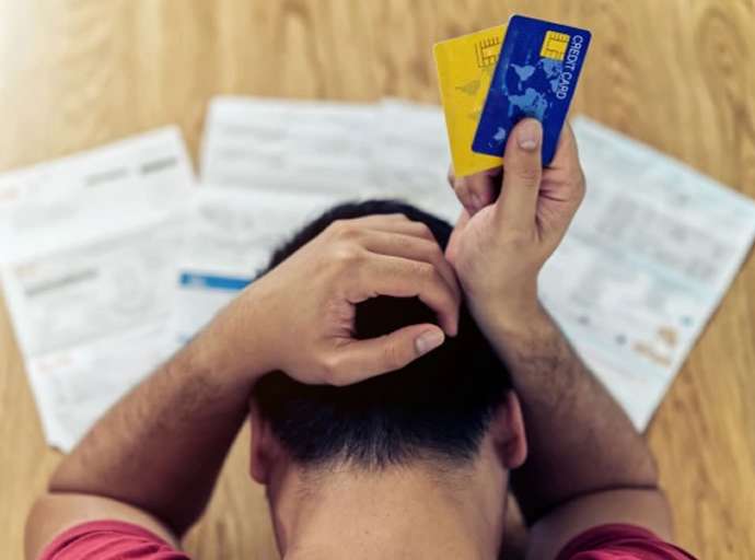 Pessoas superendividadas passam a contar com atendimento psicológico no Acre