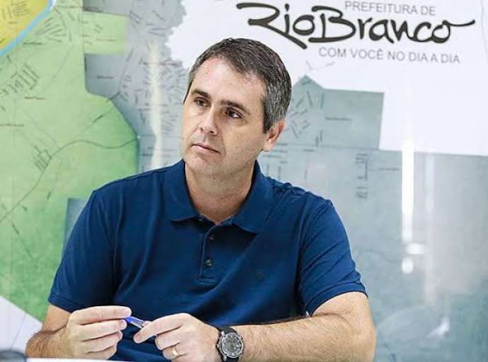 Acusado injustamente de "incentivar protestos" por lideranças ligadas a Bocalom, Marcus Alexandre reage: "sou do diálogo, nunca incentivei protesto e jamais faria esse tipo de prática!"