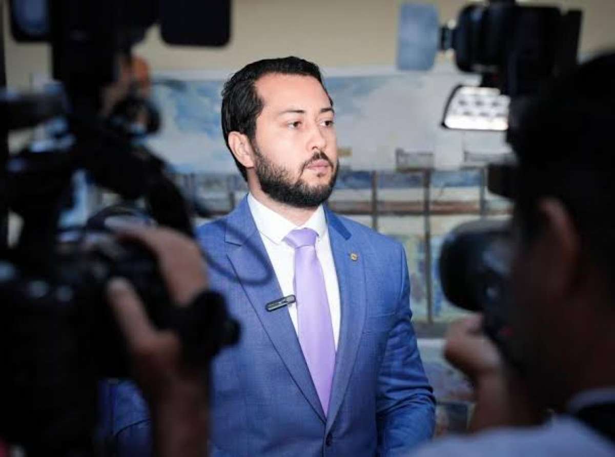 Poder pelo poder? Mas afinal, o que Emerson Jarude quer? 