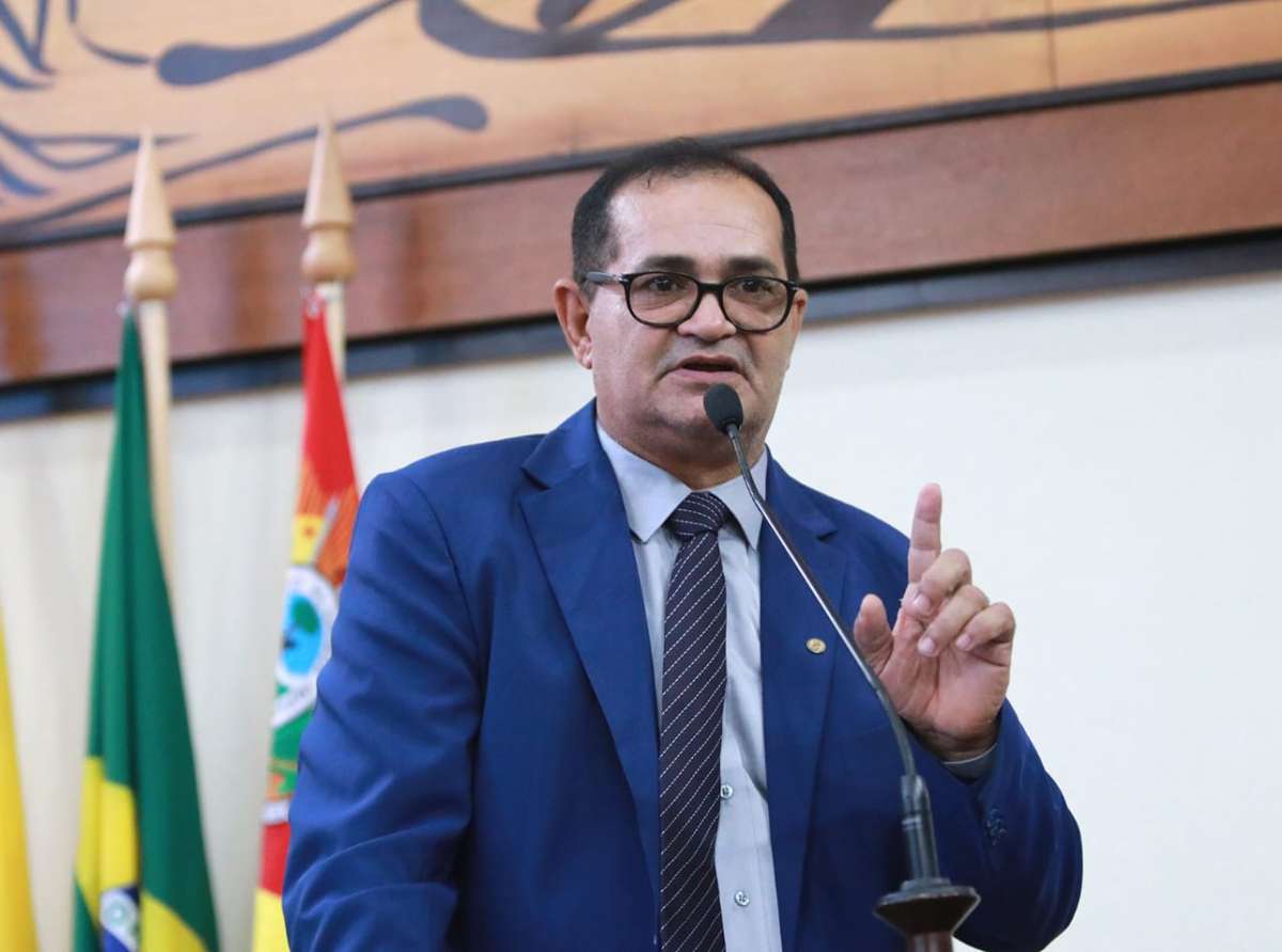 Tanízio Sá apresenta PL que garante que Governo do Acre pague translado de acreanos de baixa renda que morrem em outros estados
