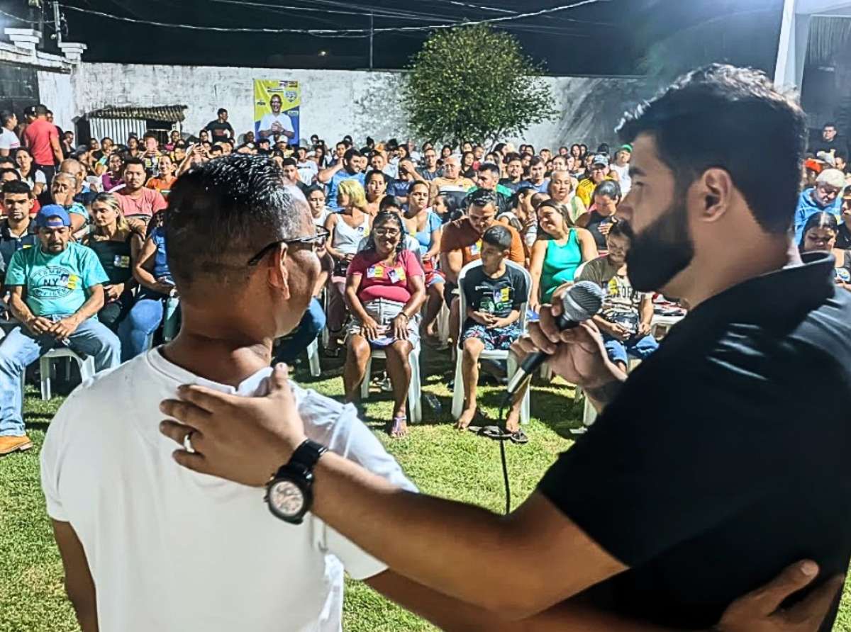 Em noite histórica no 2º distrito da capital, Henrique Cardoso, articulador político e coordenador da campanha do candidato a vereador Elias Macedo, reúne aproximadamente mil lideranças.